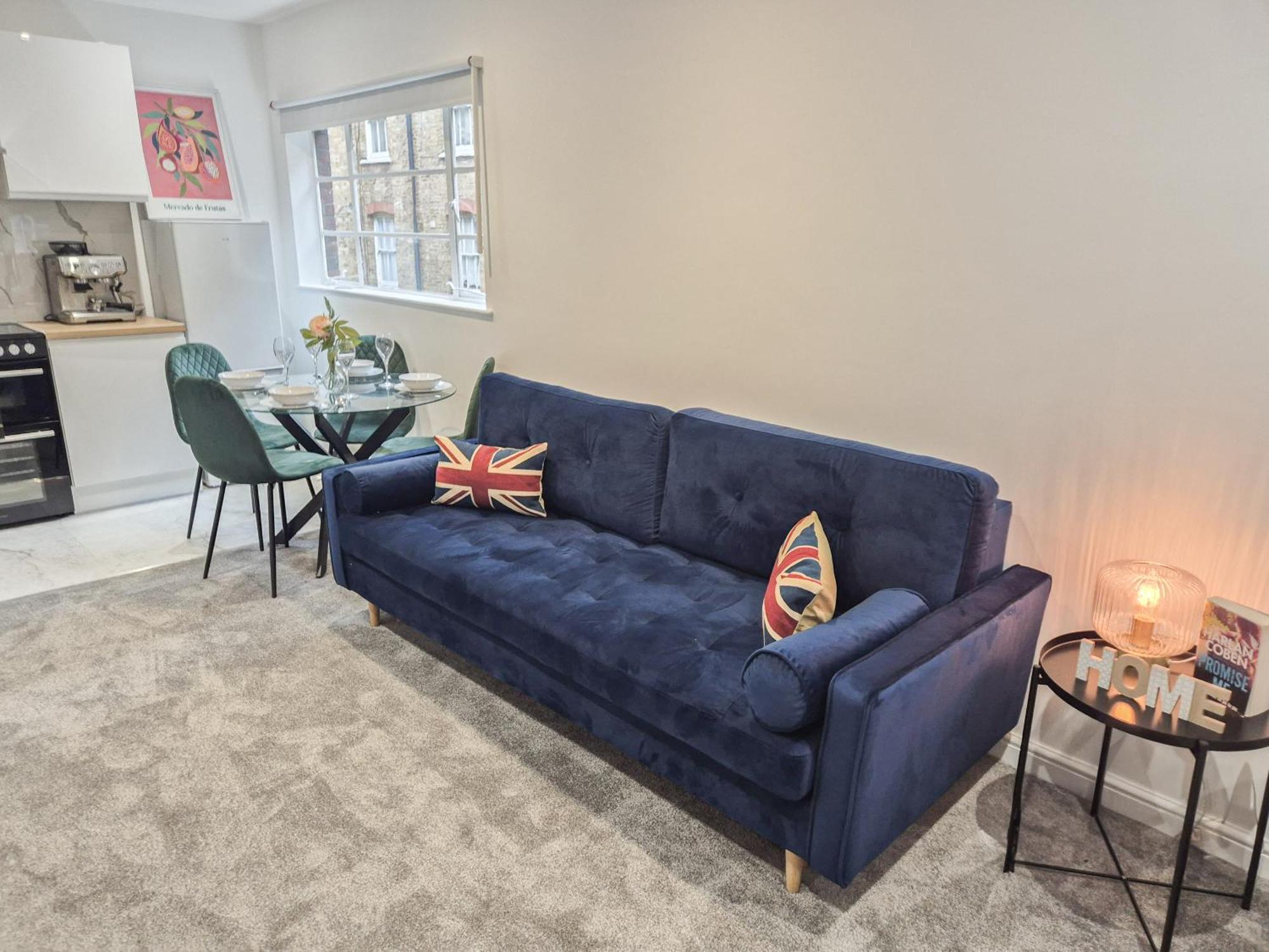 Sleek Flats In Euston, Islington Near Regents Park Apartment London